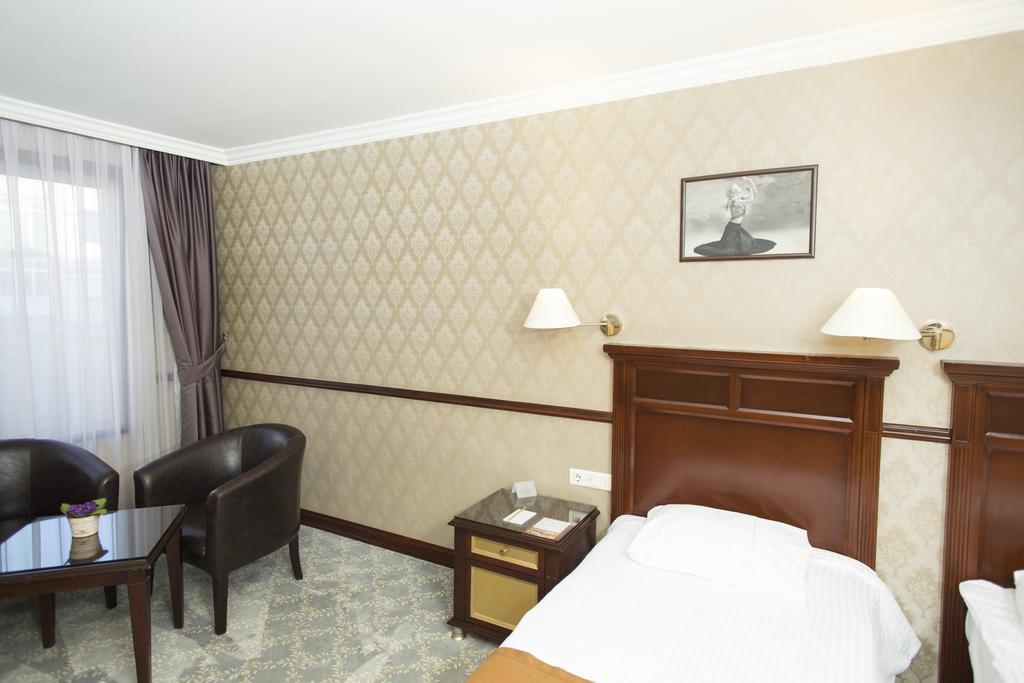 Topkapi Inter Istanbul Hotel Buitenkant foto