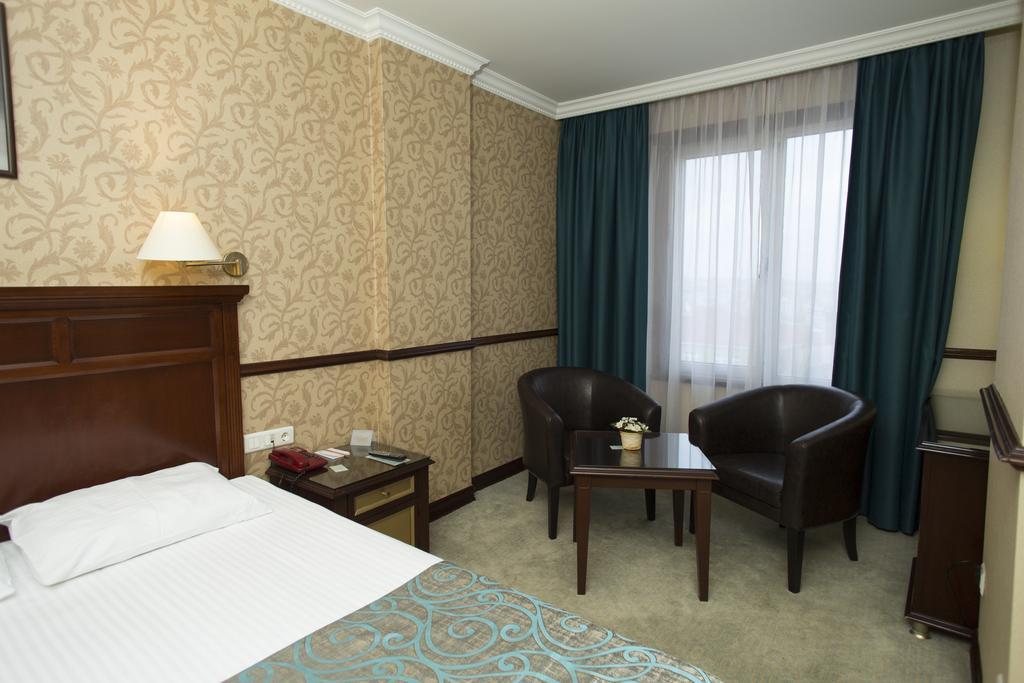 Topkapi Inter Istanbul Hotel Buitenkant foto
