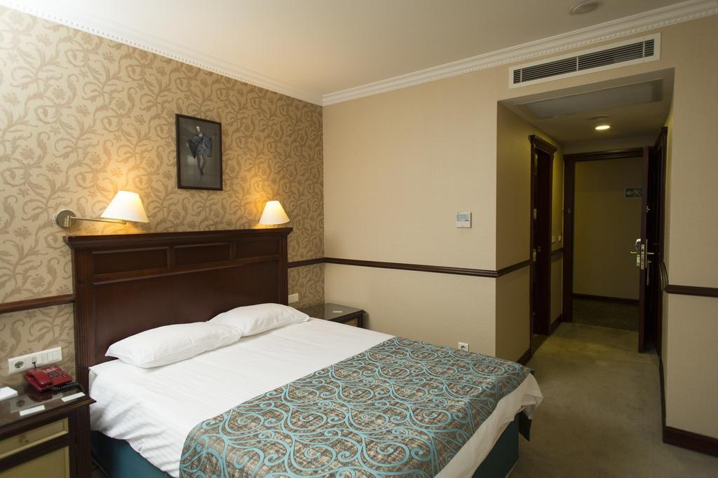 Topkapi Inter Istanbul Hotel Buitenkant foto