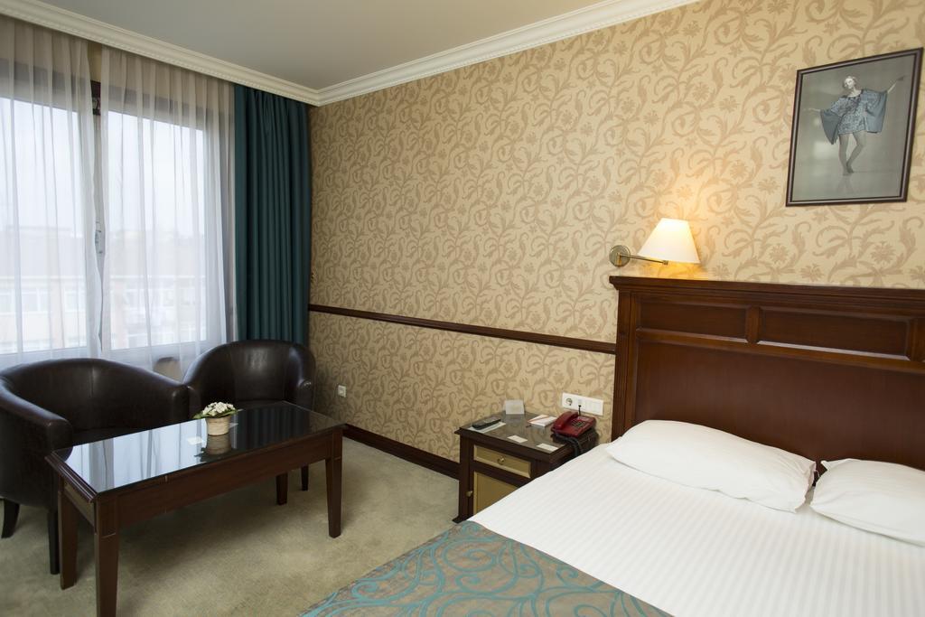 Topkapi Inter Istanbul Hotel Buitenkant foto