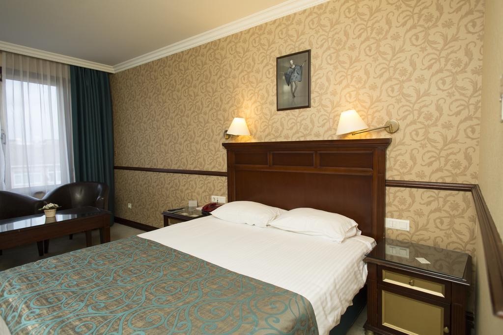 Topkapi Inter Istanbul Hotel Buitenkant foto