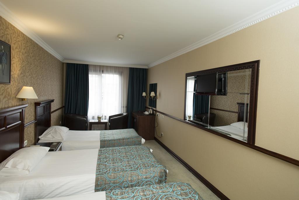 Topkapi Inter Istanbul Hotel Buitenkant foto